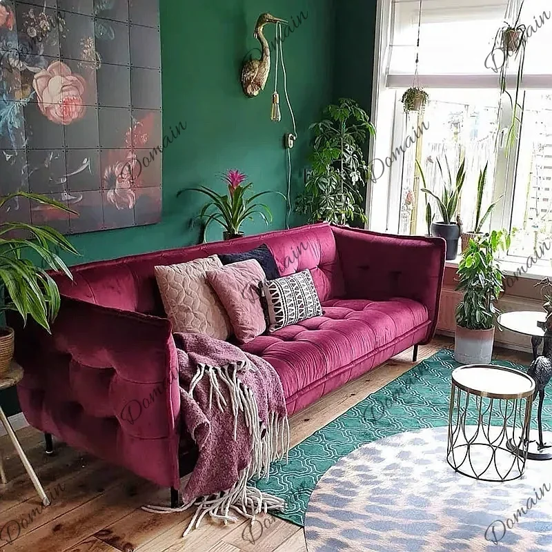 B80 Retro Style Girl Heart Fuchsia Sofa Clothing Store Beauty Salon Double Velvet Famous Hotel