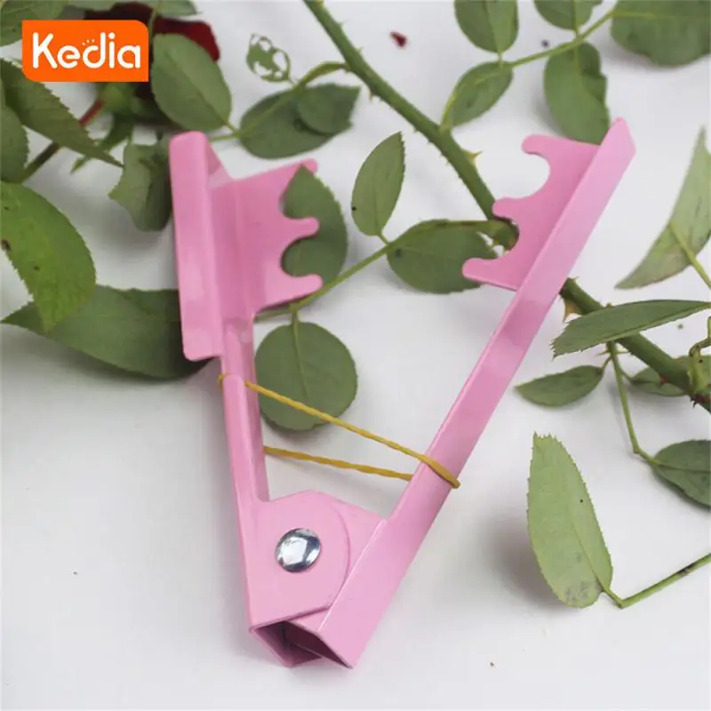 Rose Thorn Stem And Leaf Stripper Curved Outer Contour Design With High Resistance Of The Middle Spring Made Of Iron Material