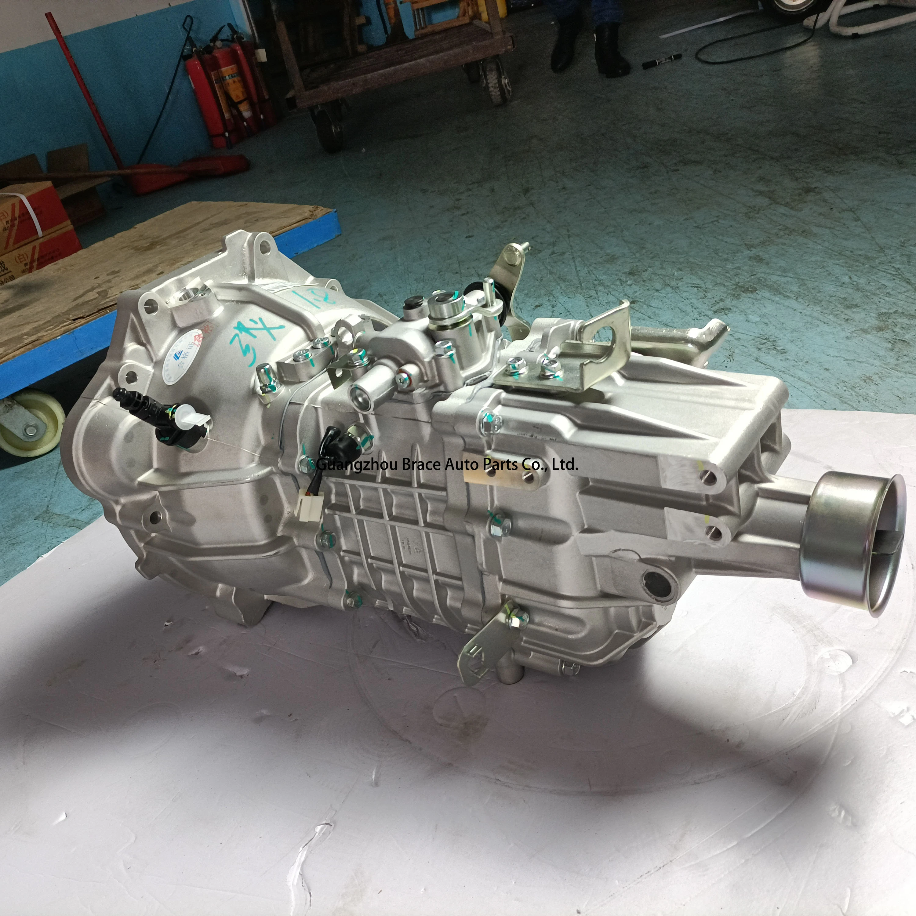 

Transmission Gearbox for Lifan X7