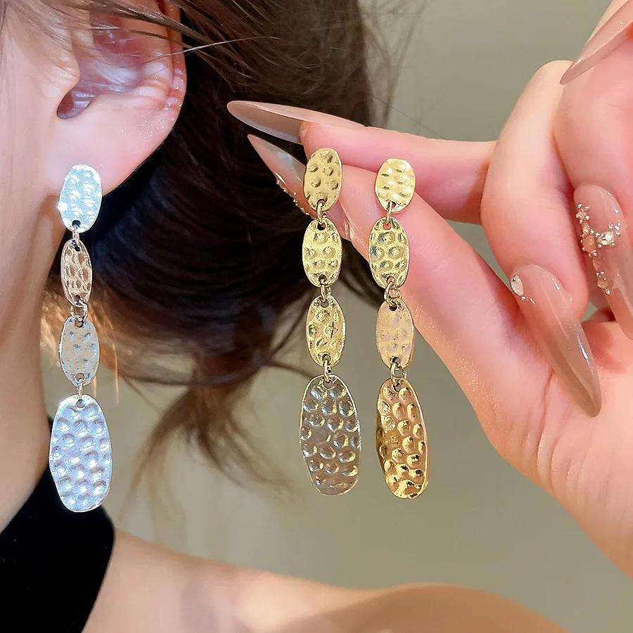 Punk Style Irregular Texture Ellipse Drop Earrings for Women Trendy Metal Pierced Long Dangle Earrings 2026 New Year Jewelry