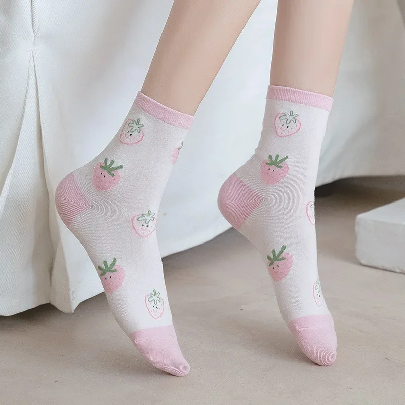 2023 spring and summer new socks female pink twisted tube socks strawberry milk student socks  strawberry  women