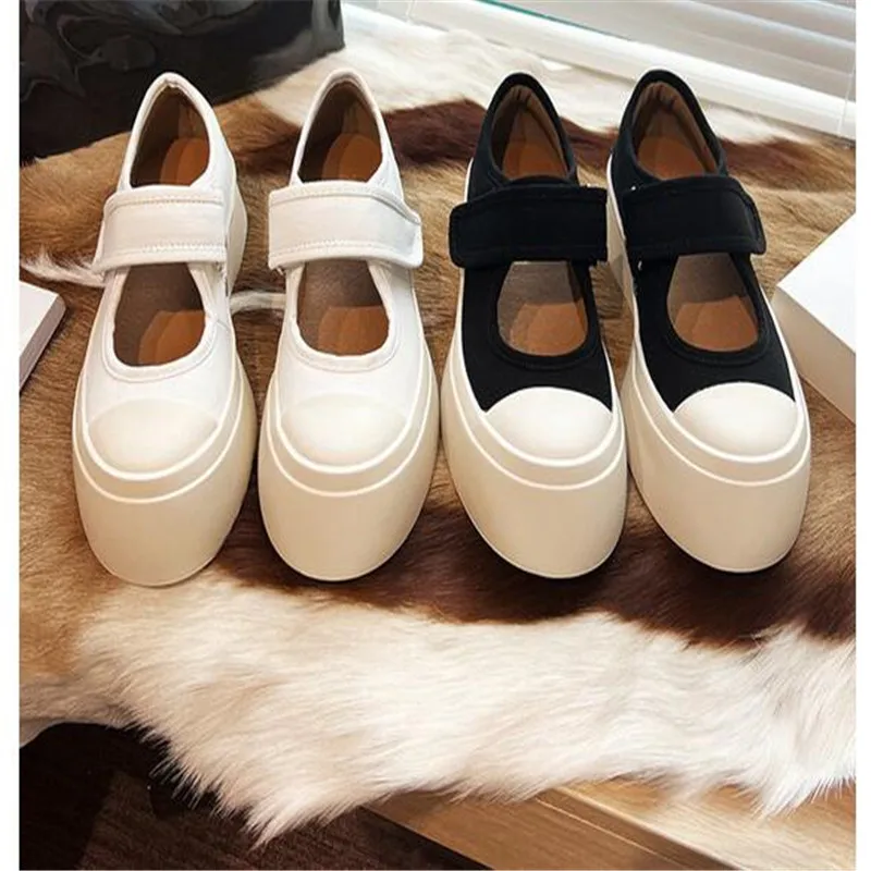 

Canvas Mary Jane Shoes Women's Versatile Big Head Nurse Shoes Summer Thick Sole Small White Shoes