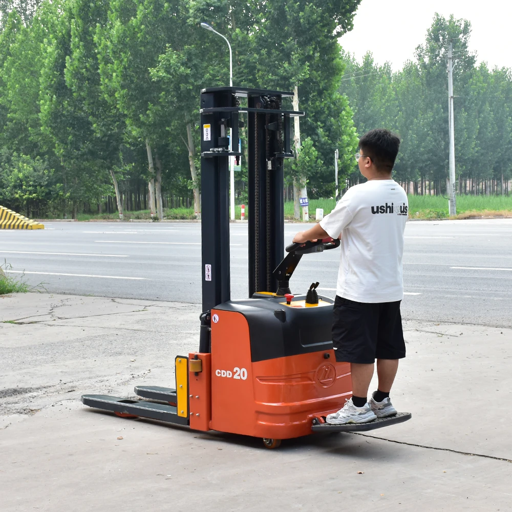 Customized CDD20 1.5-ton Electric Stacker Truck 5.5m High Lift Lead-acid 48V/32AH Solid Tires Hydraulic Side Shifter Three-Stage