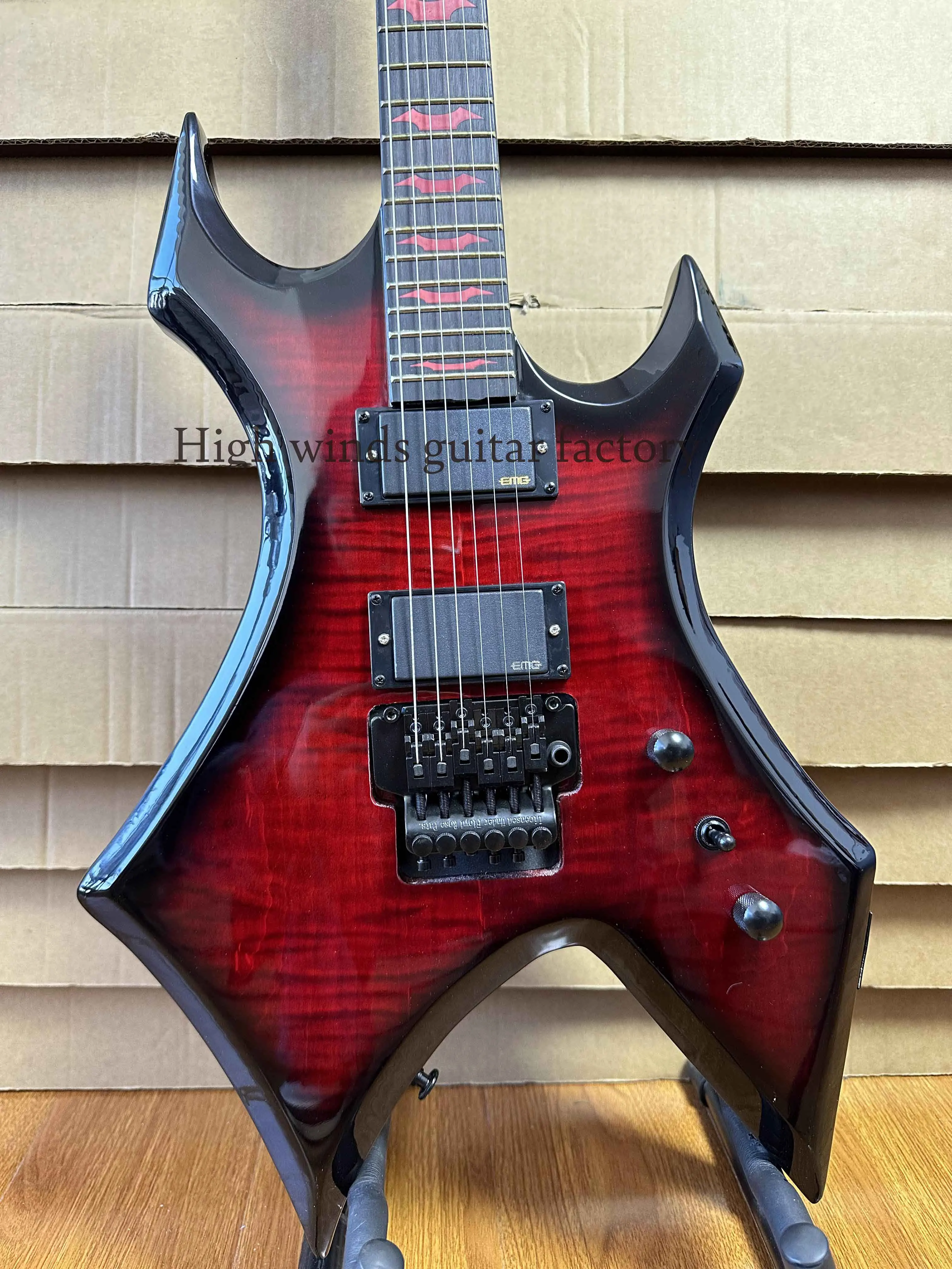 Guitarra Warlock Usada: A Escolha Certa para Quem Busca Potência, Estilo e Desempenho Sem Compromissos?