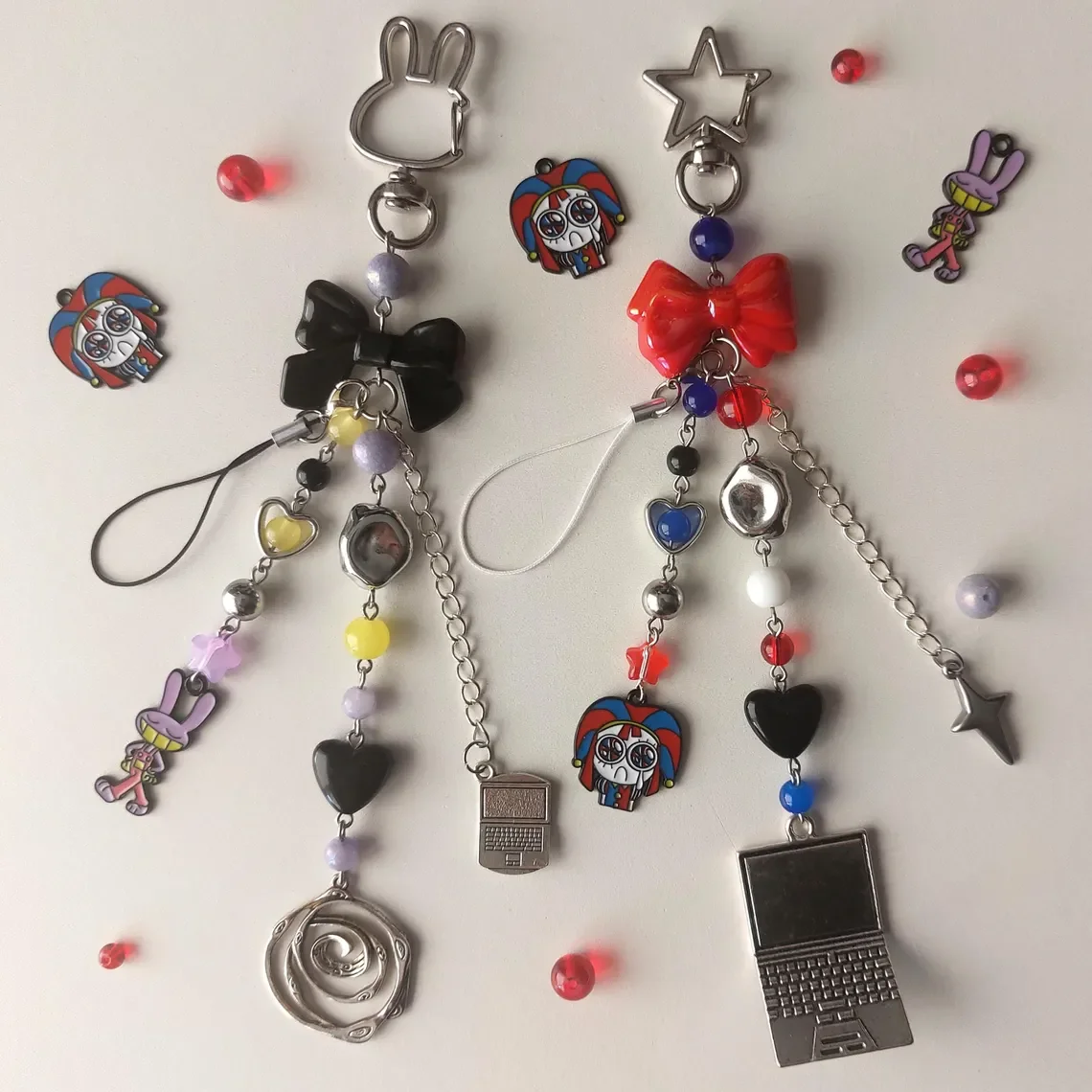 السيرك الرقمي المذهل، سلسلة مفاتيح جاكس، سلسلة مفاتيح بومني TADC، سحر الحقيبة