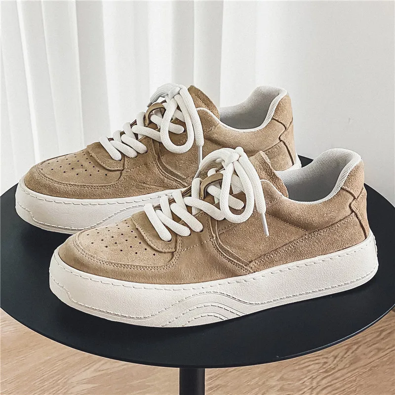 2023 Nieuwe Laag Uitgesneden Kaki Boardschoenen Lente Nieuwe Trendschoenen Board Schoenen Ronde Hoofd Casual Schoenen Tenis Masculino Adulto Sneaker