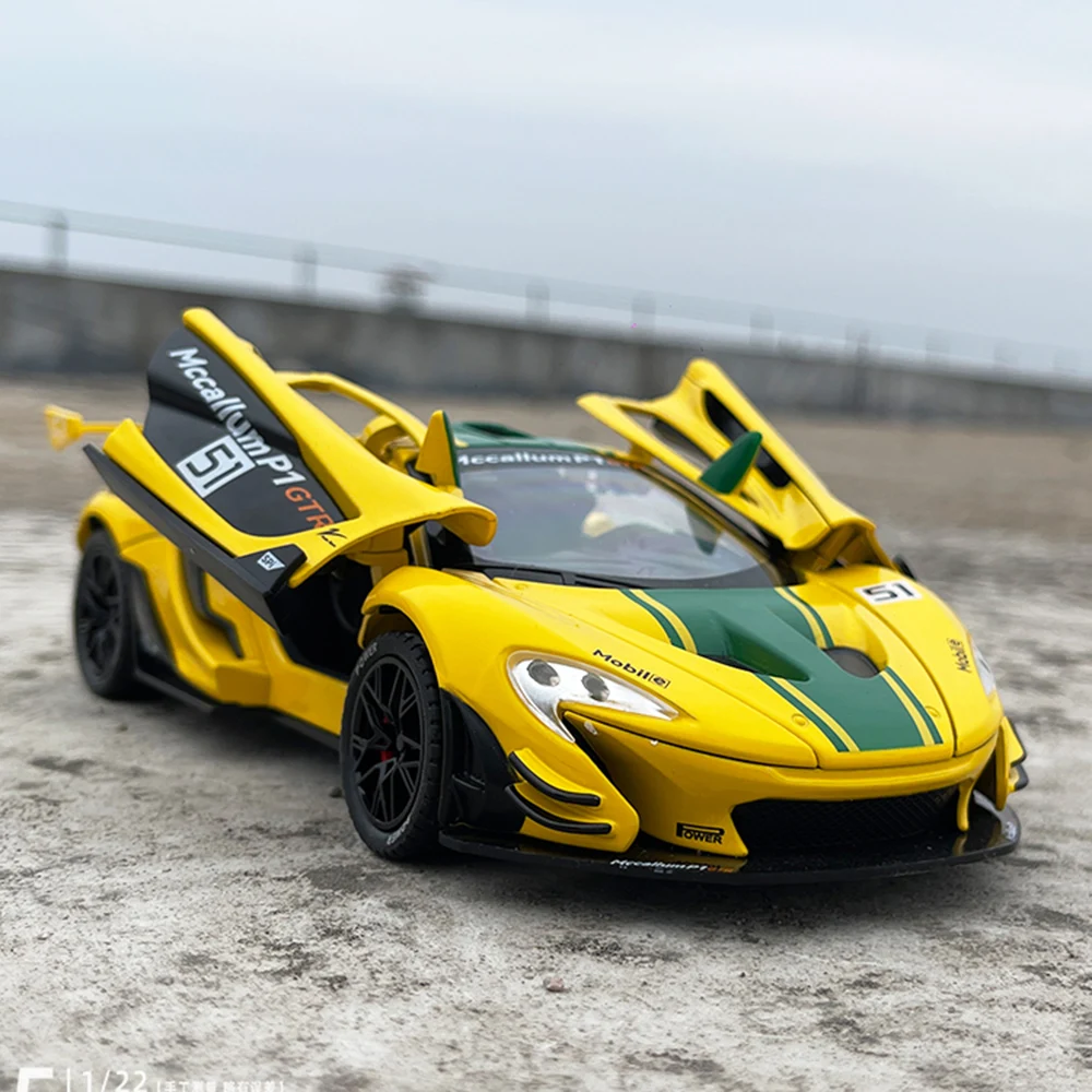

1:22 P1 GTR Model Toy Diecast Alloy Cars Doors Opened Front Wheel Steering Sound Light Pull Back Sports Car Kid Birthday Present