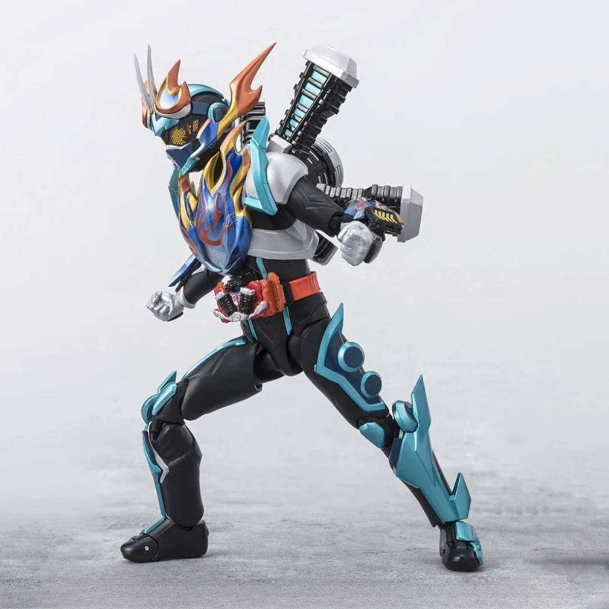 Oryginalny model anime Kamen Rider firmy Bandai, zestaw do składania Fire Gotchard Steamhopper, figurka akcji SHF, model do samodzielnego montażu, prezent na Boże Narodzenie.
