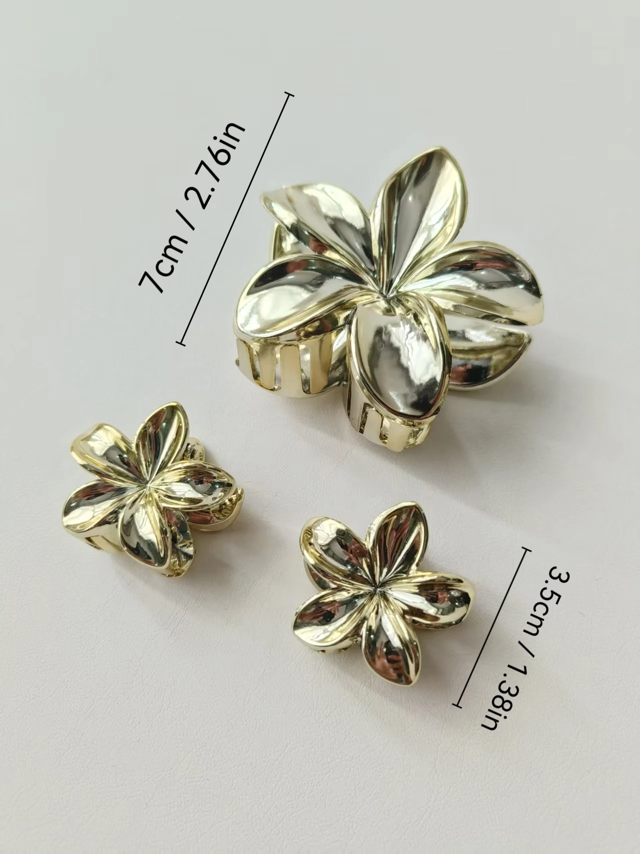 3 قطع من مخالب الشعر على شكل زهرة ذهبية أنيقة بأحجام مختلفة للنساء والفتيات وإكسسوارات الشعر اليومية والحفلات