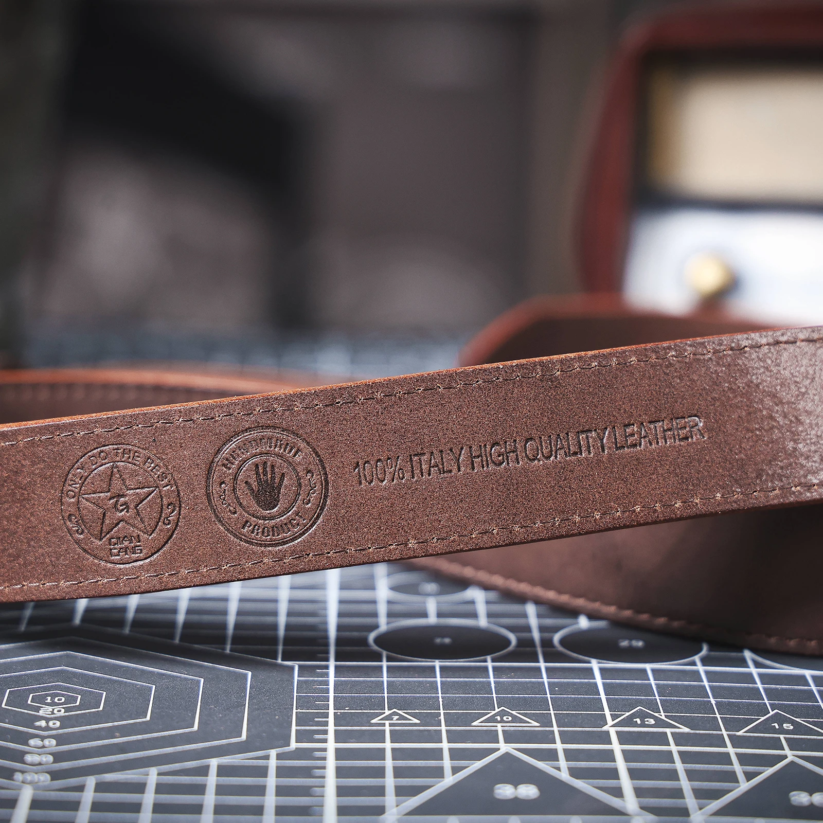 Echtleder-Herrengürtel aus Rindsleder, Italienisches Dickleder mit Geschenkbox, Retro Vielseitiger Herren-Jeansgürtel, Ideale Geschenkwahl – Detail 19