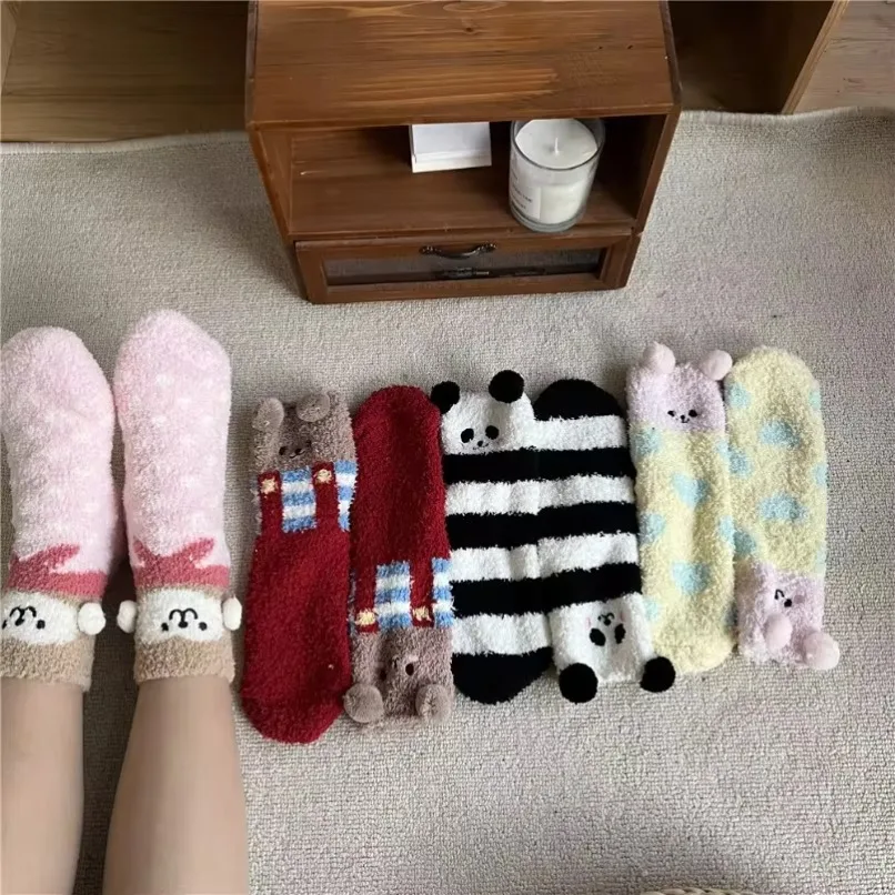 3 PAIRS Women Funny Sock Set Winter Cute Cartoon Animal Bear Ladies Plush Floor Kawaii Fluffy Fuzzy Slipper Comfy Designer Sock