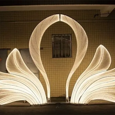 Wedding props wrought iron petals luminous background screen auditorium hotel three-dimensional ornament