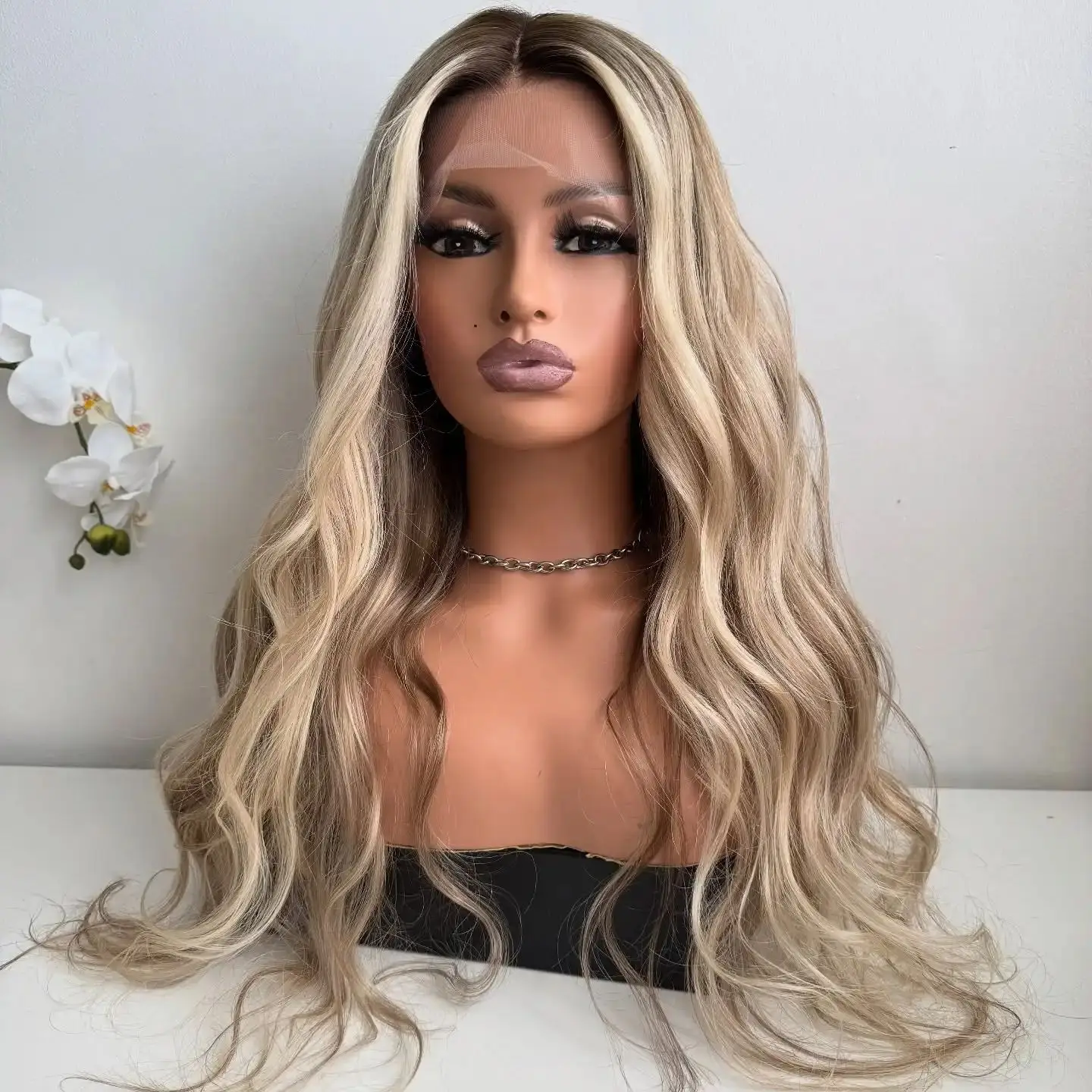 

Лидер продаж, 26-дюймовые омбре, пепельно-русые теневые корни, глубокая свободная волна, синтетические кружевные фронтальные парики, повседневные вечерние парики для косплея для женщин