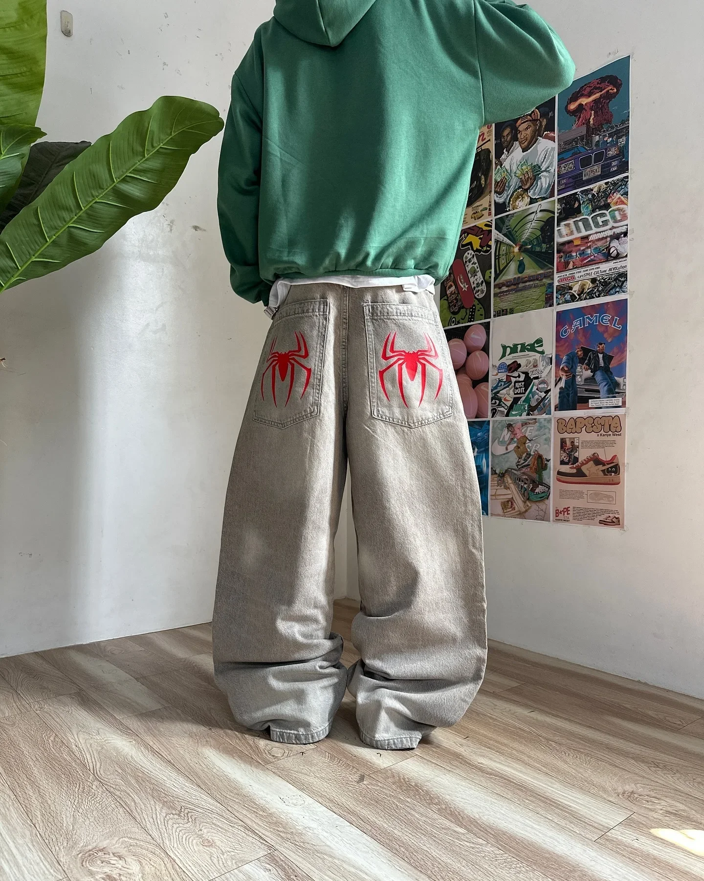 

Harajuku Gothic Punk Spider Print Baggy Jeans Vintage Blue Hip Hop Streetwear Jeans Y2K Pants Mens High Waist Wide Leg Trousers