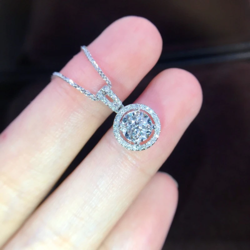 Silver Ultra-fast 3-carat Eight-pointed Arrow Sapphire Pendant - High-quality Women's Collar Chain - Birthday Gift