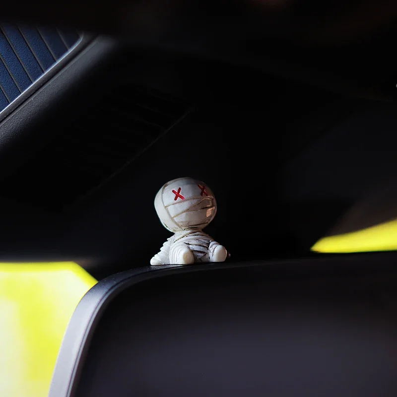 Cute Anime Mummy Car Interior Decoration Mini Mummy Action Figure Auto Center Console cruscotto ornamento accessori per prodotti per Auto