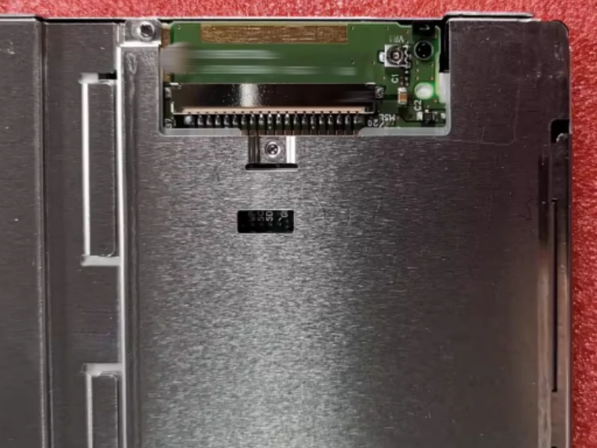 NL6448BC20-30 LCD display screen