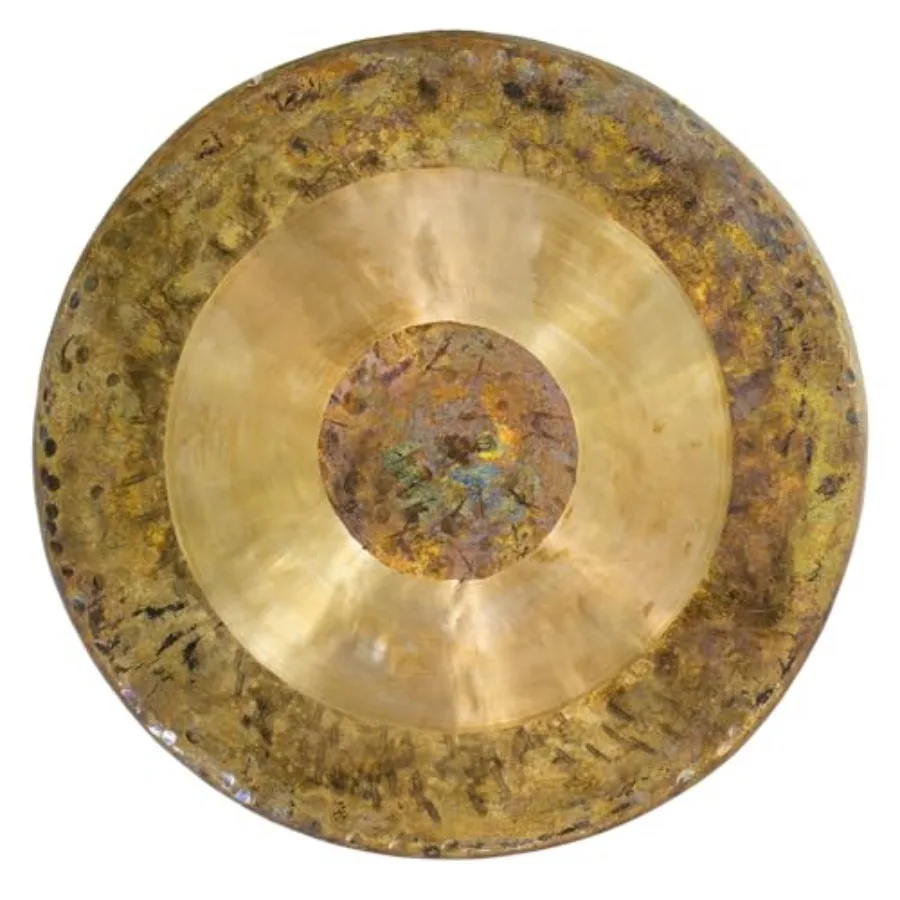 تتضمن أتلانتس تشاو جونغ حبل مطرقة قونغ صيني برونزي مع مظهر تقليدي قديم لليوجا والتأمل والشفاء