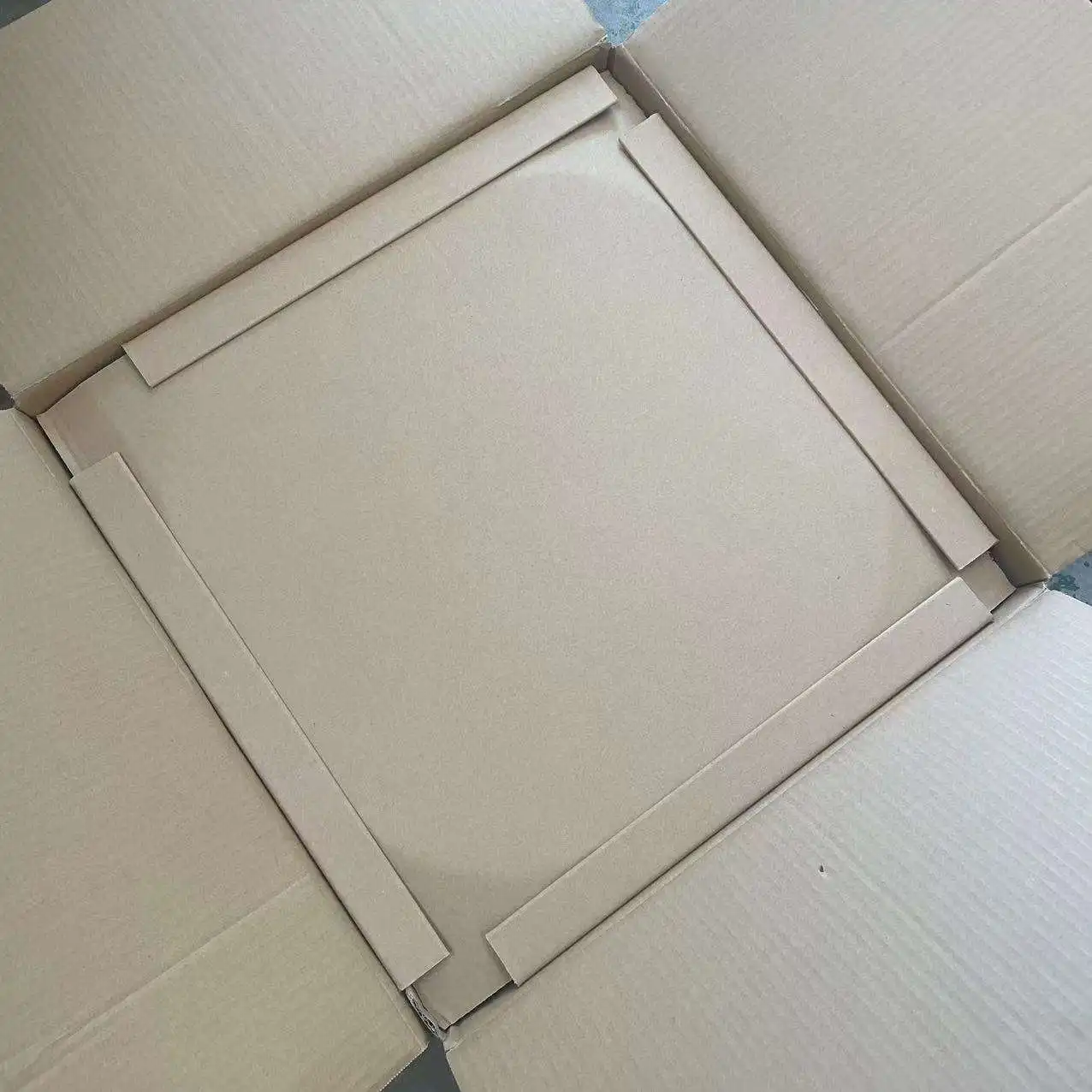 رائجة البيع 15 16 17 18 بوصة 100/108/112/114.3/120 مللي متر 4/5/8/10 ثقوب 4x100 يلقي سبيكة حافة محور عجلات السيارة