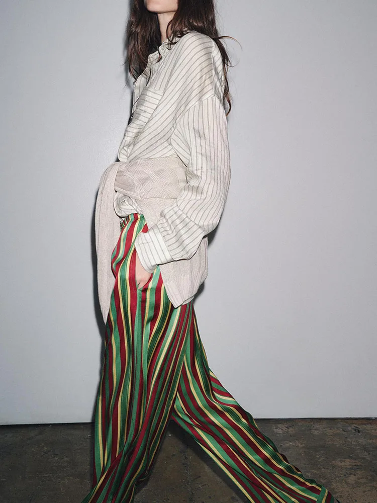 ファッショナブルなストライプ柄の女性用パジャマ風パンツ、新作秋物、万能で着痩せ効果のあるトレンドレディース服