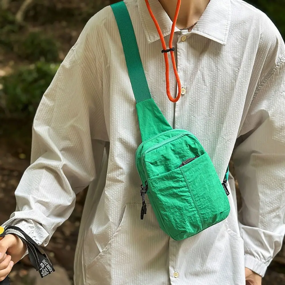 

Solid Color Nylon Shoulder Bag Lightweight Large Capacity Sports Crossbody Bag Korean Style Multifunctional Outdoor Chest Bag
