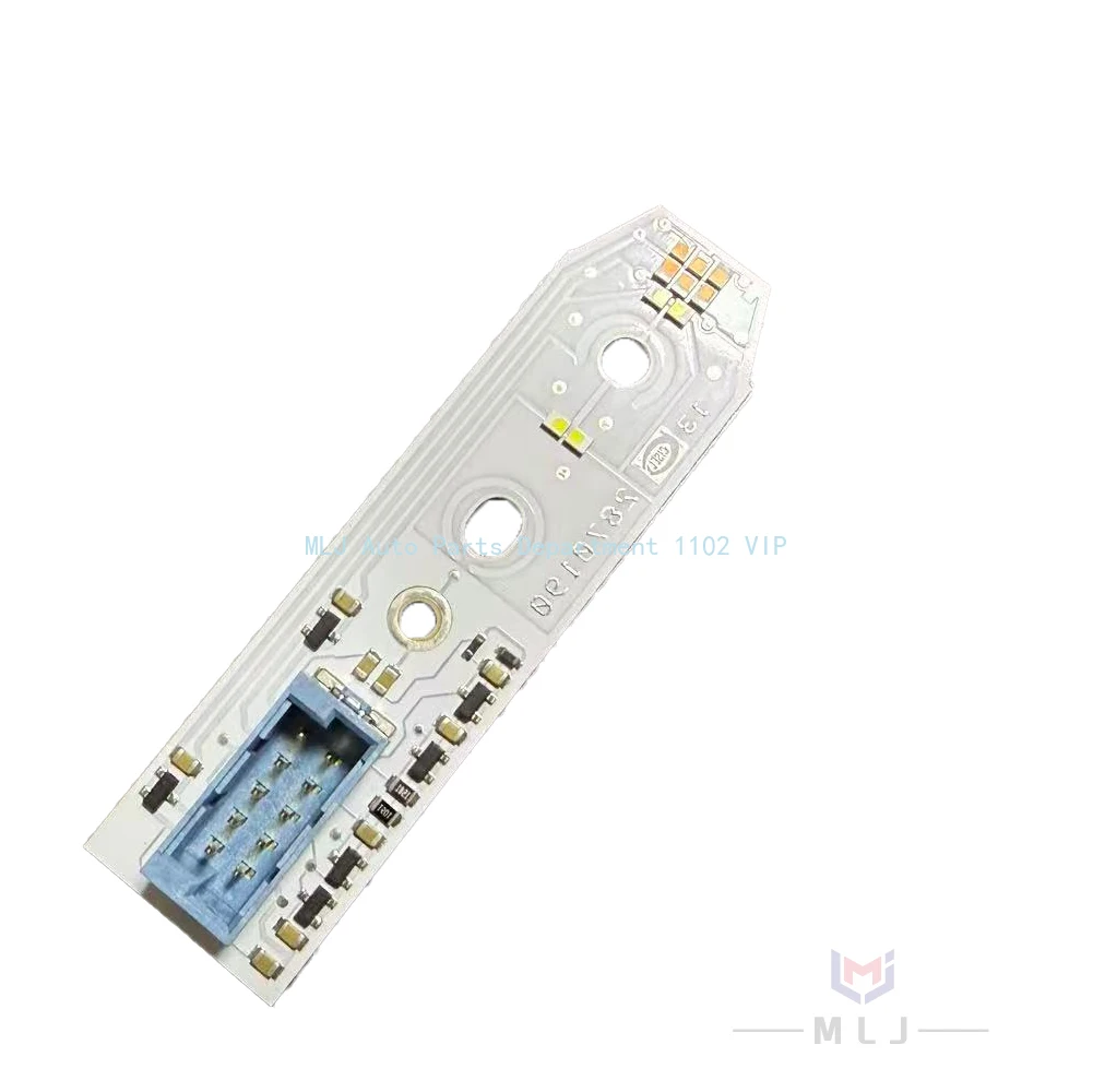Applicable to 2016-2018 models of all-new imported Audi Q3 8U0941475E high-configuration white LED daytime running light board
