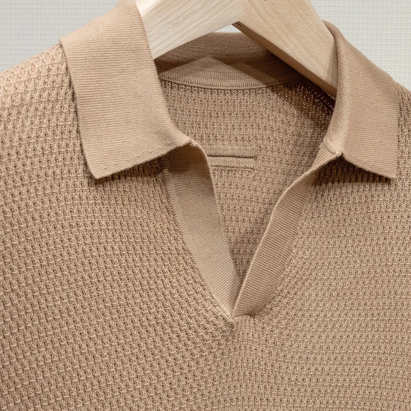 Italian classic casual breathable seagull collar T-shirt with a lapel and short sleeves for men