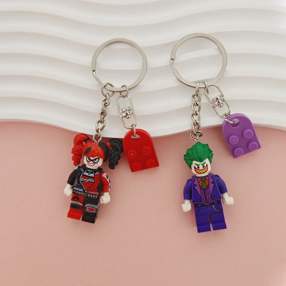 2pcs/set Couple Keychain 3D Cartoon Clown Heart-Shaped Keychain Matching Anime Keyring Charms for Lovers Backpack Christmas Gift