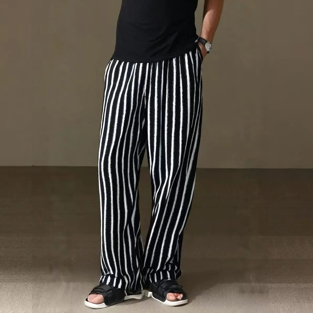 春と秋のメンズカジュアルパジャマパンツ 2025年新作 パジャマパンツ カジュアルストライプ 四季対応 ゆったり ホームロングパンツ 外出着としても着用可能