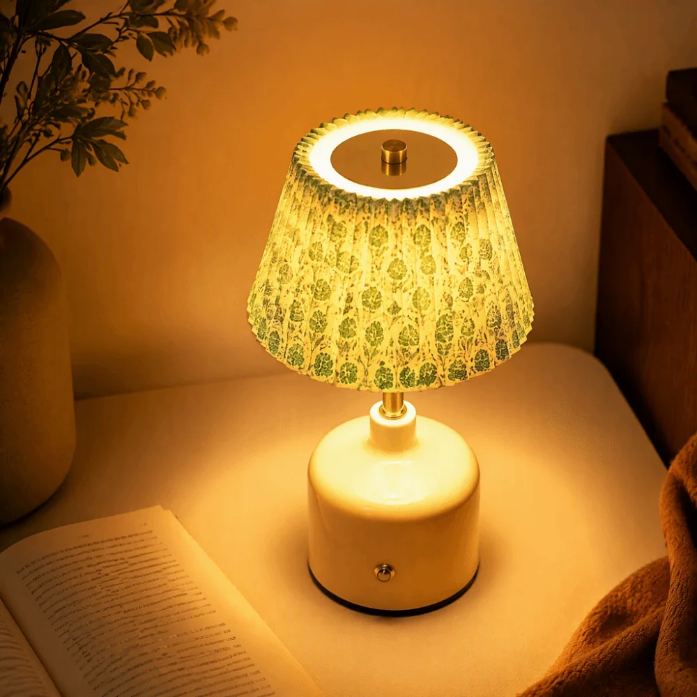 Pleated Design Desk Lamp Ruffled Skirt USB Rechargeable Night Light Modern Minimalist Touch Control LED Desk Lamp Bar Decor