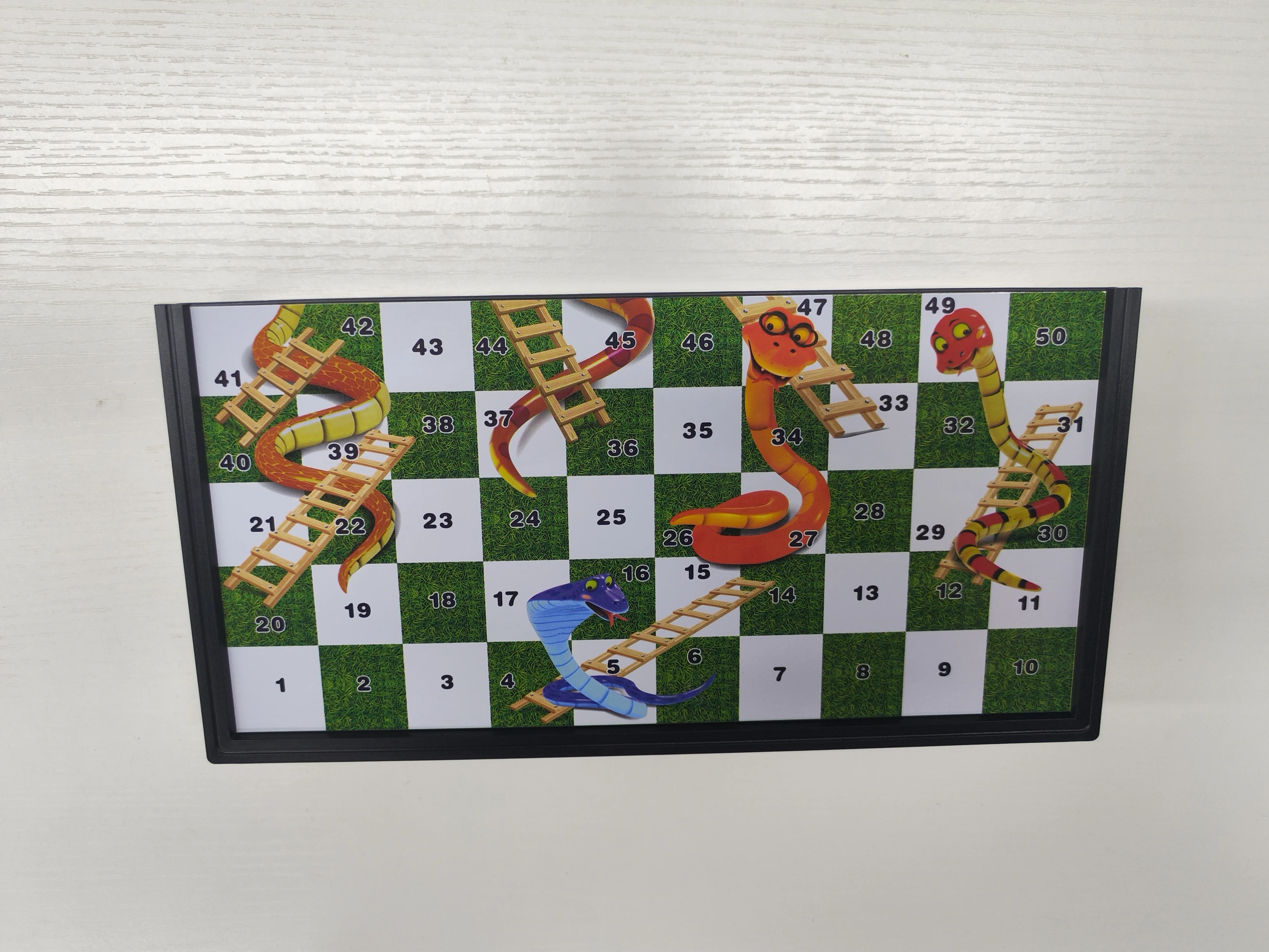 Puzzle Snakes And Ladders Chess Toy Foldable And Adsorbable Chess Pieces Children Early Education Family Fun Multiplayer Game