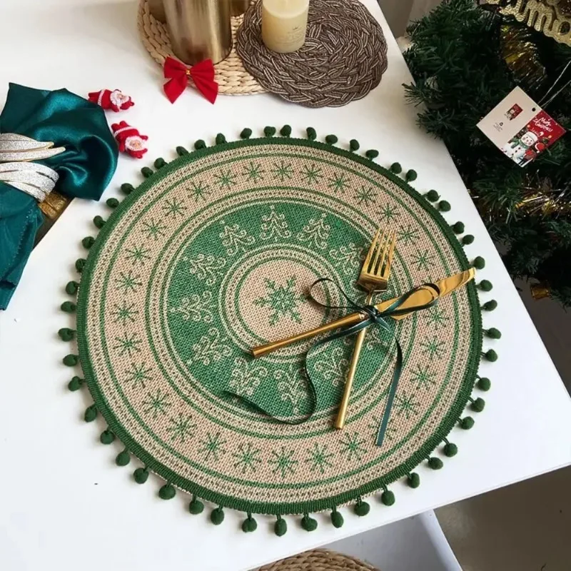 

Christmas Series Jute Placemat Round Retro Decorative Mat Red Green Woven Heat Insulation Pad for Xmas Table Decoration