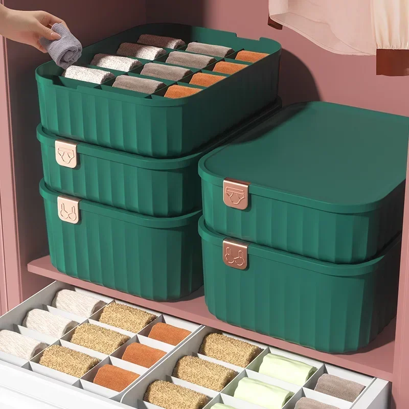 Underwear storage box with compartments and lids, combination bra, socks, underwear, household dormitory sorting and storage box