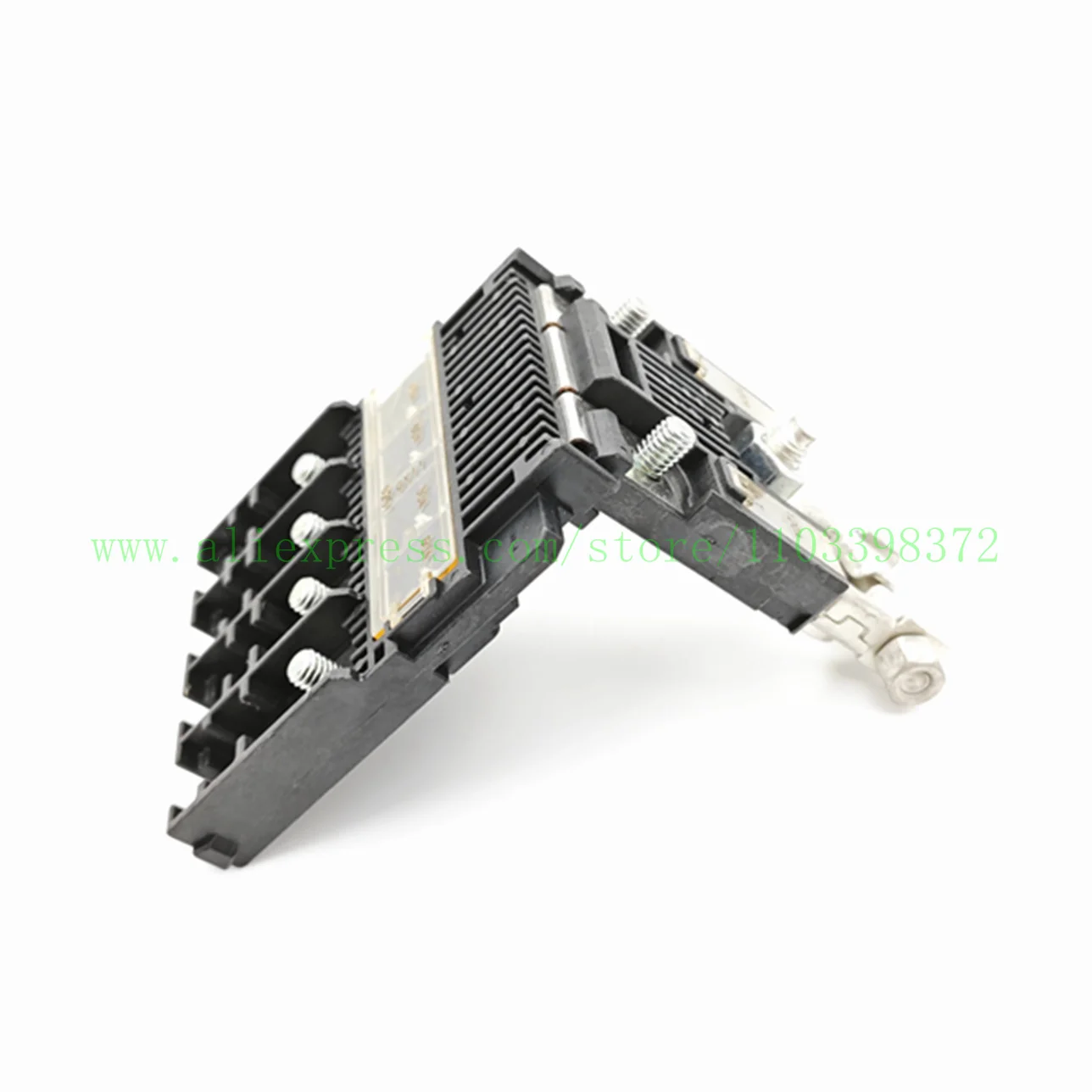 בדיקת מוצר: 8571A012 – חיבור מושלם לרכב Mitsubishi L200 Triton 2015–2023