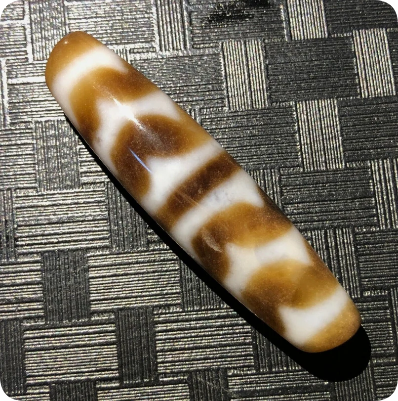 Magic Tibetan Old Agate 4 tiger teeth Totem dZi Bead pendant14*59mm