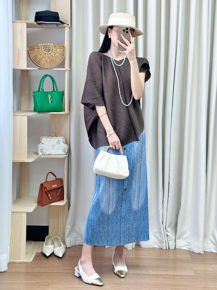 

Комплект из топа и юбки Ele Brown с плиссировкой, женский летний модный наряд от Sanza Art Creation, с коротким рукавом, круглым вырезом, из двух предметов