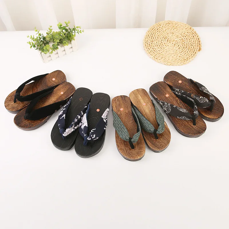 

Japanese Wooden Geta Summer Slippers Man Women Sandals Flat Wooden Flip Flops Home Slippers Clogs Shoes Cosplay Costumes