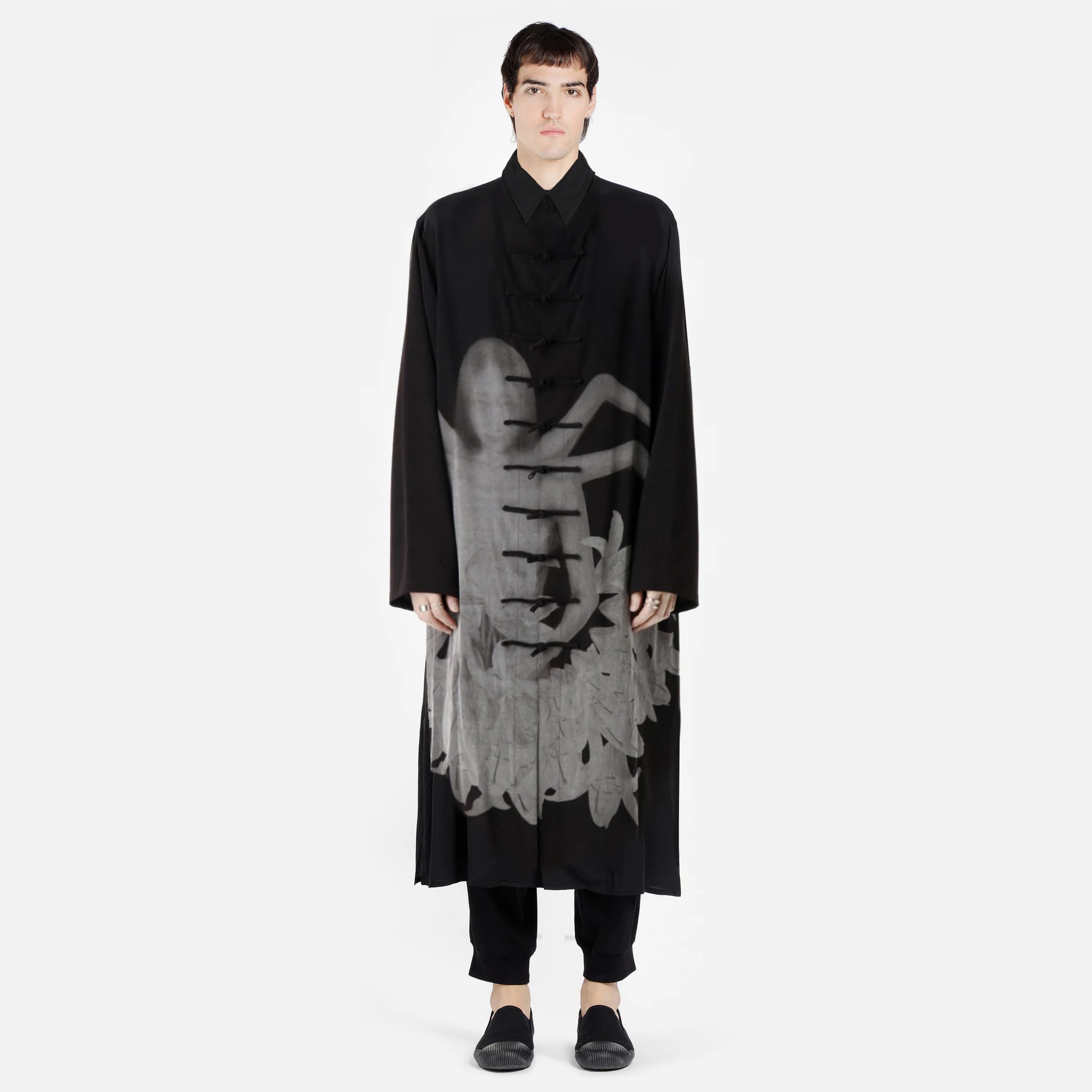 

YOJI OOAK Lily Asura shirt printed with Chinese style buckle long style thin black Tencel casual loose fit