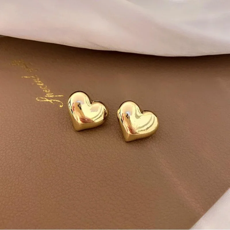 Simple Charm Gold Color LOVE Heart Stud Earrings for Women Korean Trendy Cute Stainless Steel Ear Rings Wedding Jewelry Gift