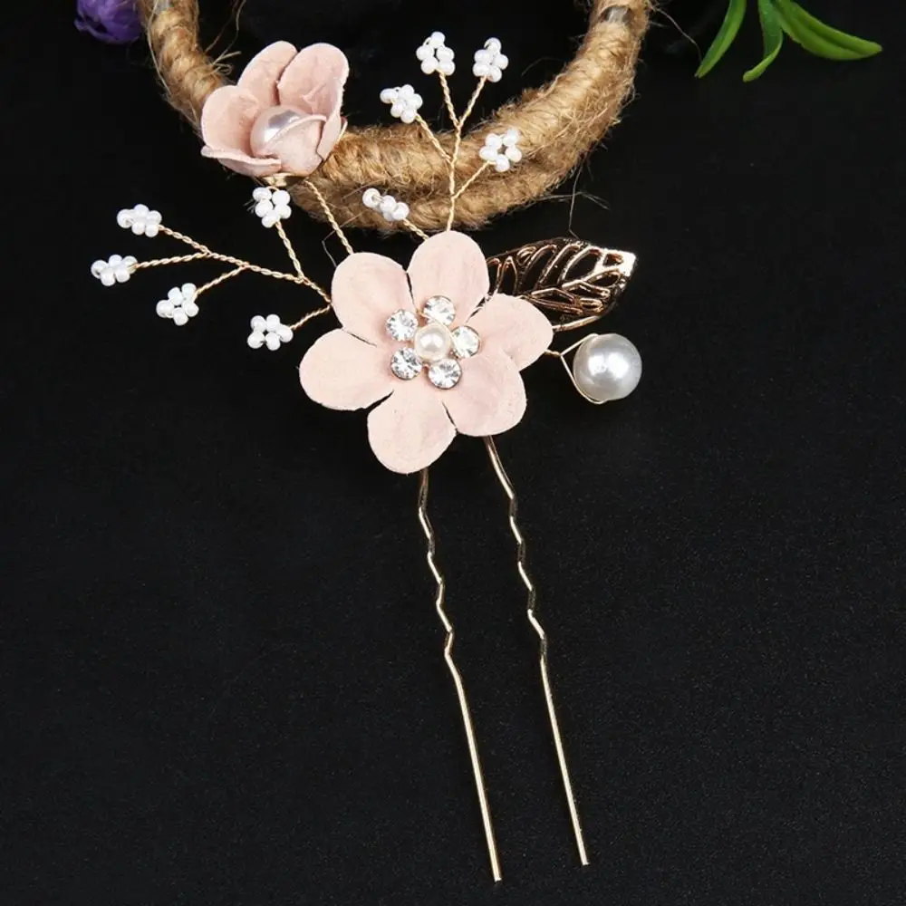 

4 Pcs/Set Handmade Bridal Hair Accessories Exquisite Trendy Flower Pearl Headpiece Sweet and Cute Elegant Wedding Tiara Prom