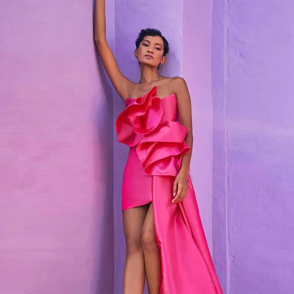 

Modern Woman Ceremony Dresses Short Satin Sheath/Column Cocktail Party Hot Strapless Pink Ruffles Draped Prom Dress Mini 2025