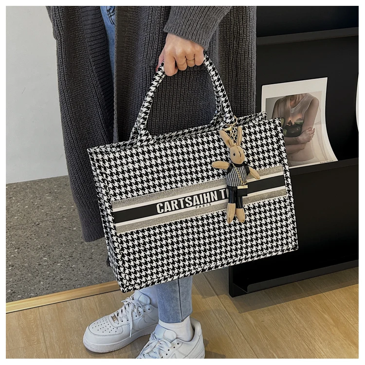 

Portable Feminine Female Bag Handbag Practical Light Luxury Versatile Multifunctional Temperament High-Capacity Fashion Bag