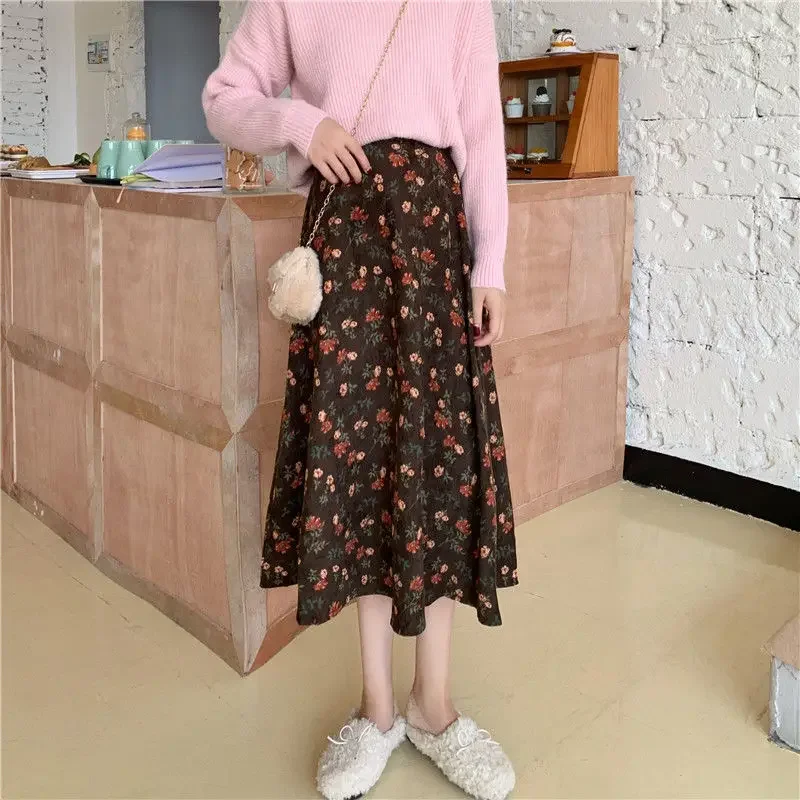 กระโปรงเอวสูงผู้หญิง ไซส์ S-3XL ทรงหลวมเรียบง่าย สไตล์วินเทจ เหมาะกับทุกโอกาส ลายดอกไม้ แฟชั่นใหม่ ทรงเอไลน์ ผ้าลูกฟูก ดีไซน์ย้อนยุค