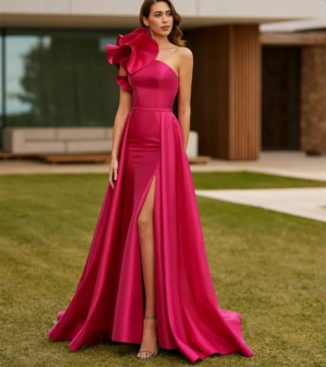 Elegant Long Fuchsia Satin Evening Dresses with Slit Mermaid Floor Length Ruffled Sweep Train Wedding Guest Dress for Women