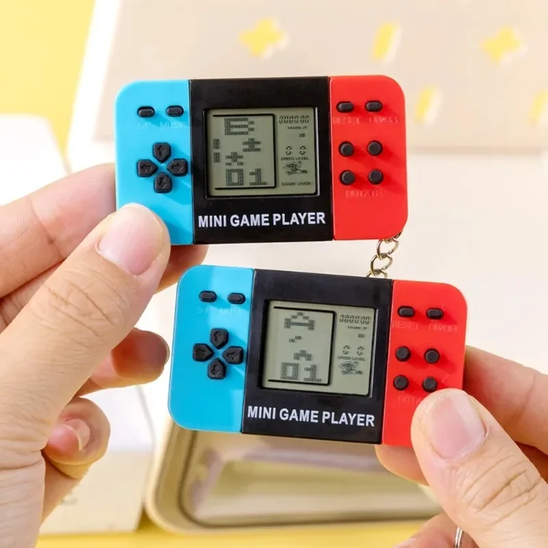 Retro Tetris Game Console Keychain Dual Color Handheld Electronic Game Player Classic Pocket Toy for Backpack Purse Key Ring