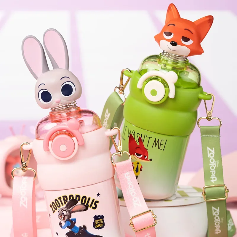 

Crazy Animal City New Cartoon Strawberry Bear Children'S Warm Cup Student Cute Straw 316 Stainless Steel 550ml Water Cup