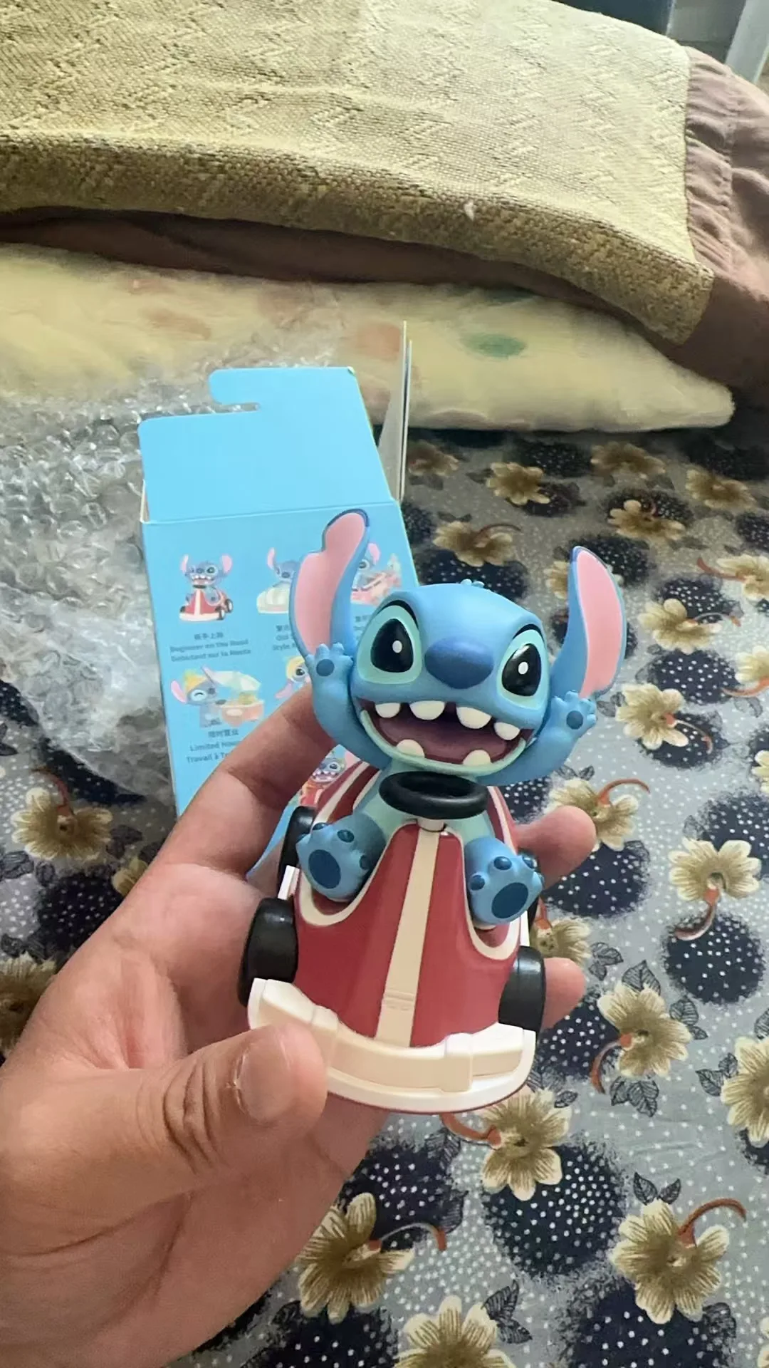 Kawaii Stitch Alien Blind Box Figura da collezione Peluche Simpatico arredamento da scrivania Regalo a sorpresa per la festa di compleanno Fan di Lilo e Stitch