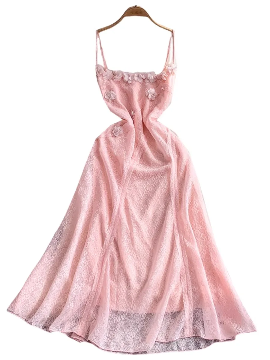 Foamlina นางฟ้าที่สวยงาม 3D ดอกไม้สีชมพูชุดยาวผู้หญิงฤดูร้อนใหม่ฝรั่งเศสที่ไม่ซ้ํากันสวยลูกไม้ Halter Maxi ชุดวันหยุด