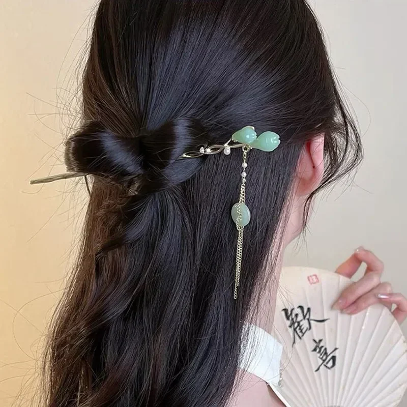 New Chinese Style Bamboo Tassel Hairpin for Women 2024 New Style Back of The Head Coiled Hair Ancient Style Hanfu Headwear