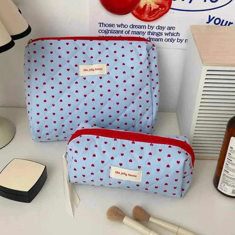 Makeup Bag Set Red Heart Print Quilted Fabric Large Capacity Light Blue Toiletry Organizer for Business Trip Use